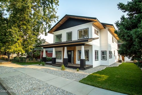 816 & 818 E Young Ave, Coeur D Alene, ID, 83814-3941 | Card Image