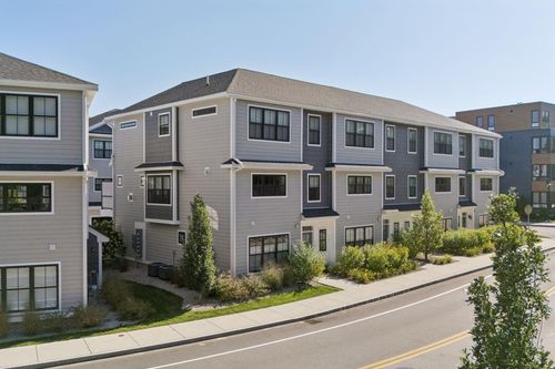 unit-4-50 Cate St, Portsmouth, NH, 03801-6201 | Card Image