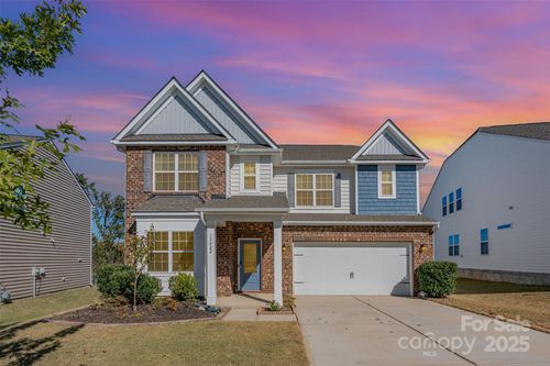13422 Canterbury Castle Dr, Charlotte, NC, 28273-7270 | Card Image