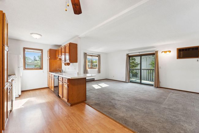 APT-106 - 6601 Buckley Cir, Condo with 2 bedrooms, 2 bathrooms and null parking in Inver Grove Heights MN | Image 4