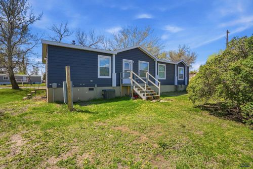 420 William St, Wall, SD, 57790-6139 | Card Image