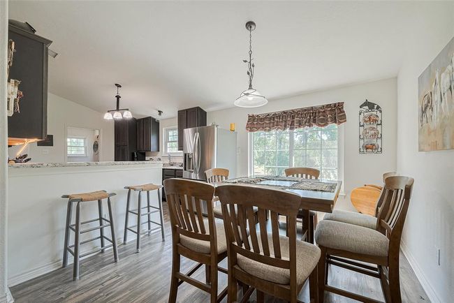 914 Baker Rd, Home with 3 bedrooms, 2 bathrooms and null parking in Rosenberg TX | Image 8
