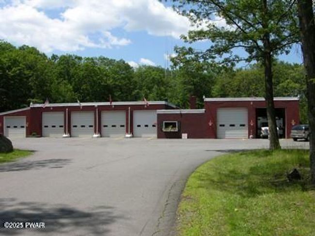 12 Firehouse | Image 102