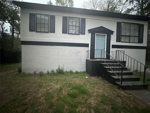 3554 Windsor Cir, Macon, GA, 31217-6244 | Card Image