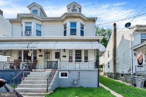 2273 W Market St, POTTSVILLE, PA, 17901-1803 | Card Image