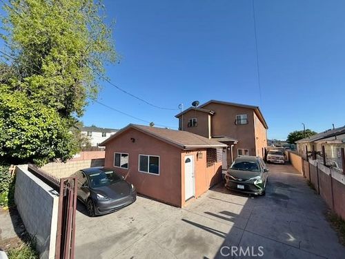 1/2 E 84th, Los Angeles, CA, 90003 | Card Image