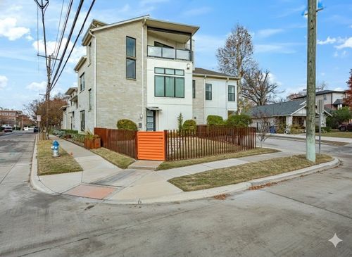 2802 Lee St, Dallas, TX, 75206-6506 | Card Image