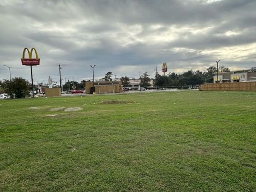 9603 Homestead Rd, Houston, TX, 77016-4435 | Card Image