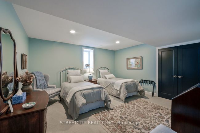 2400 La Salle Line, House other with 4 bedrooms, 3 bathrooms and 12 parking in St. Clair ON | Image 25