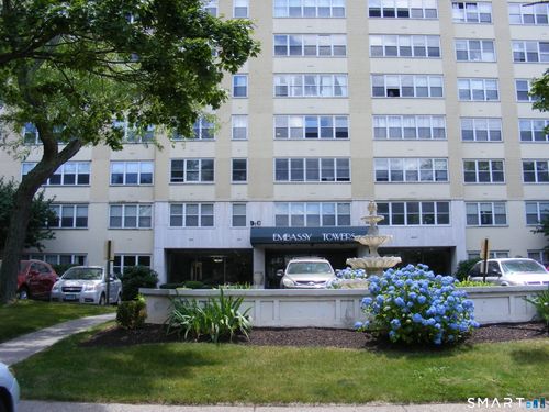 10h-2625 Park Ave, Bridgeport, CT, 06604-1348 | Card Image
