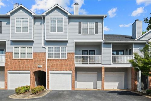 408 Vinings Forest Cir Se, Smyrna, GA, 30080-3921 | Card Image