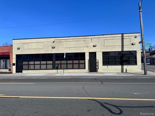 18600 Wyoming St, Detroit, MI, 48221-2010 | Card Image