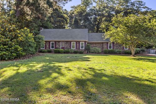 108 Chantilly Dr, Warner Robins, GA, 31088-6330 | Card Image