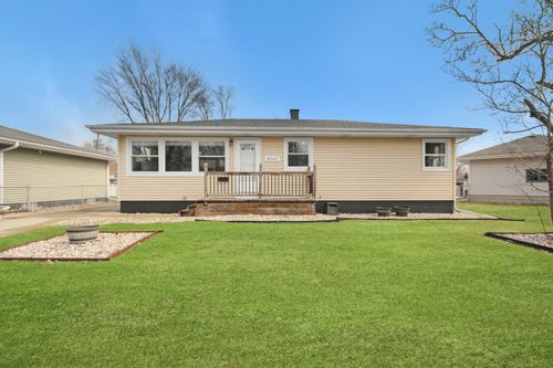 9047 Pettit Dr, Highland, IN, 46322-2155 | Card Image