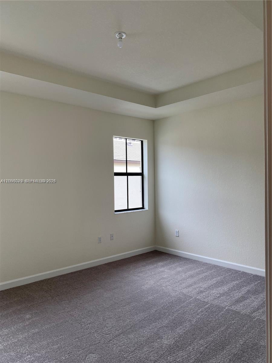 Residential Lease in Hialeah 3