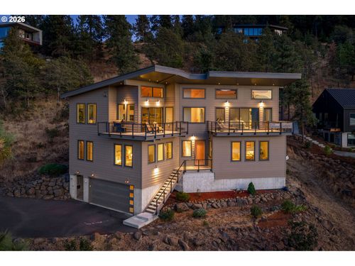 400 Maya Way, Mosier, OR, 97040 | Card Image