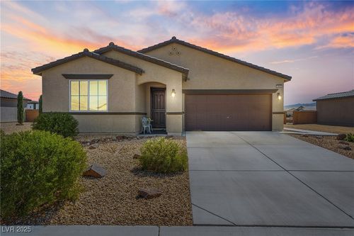 3543 E Wallowa Dr, Pahrump, NV, 89061-0172 | Card Image