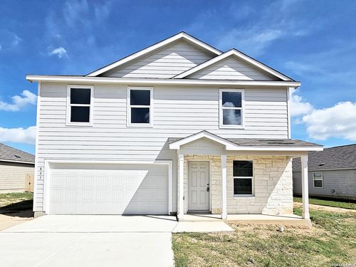 805 Riviera Ct, Seguin, TX, 78155-3271 | Card Image