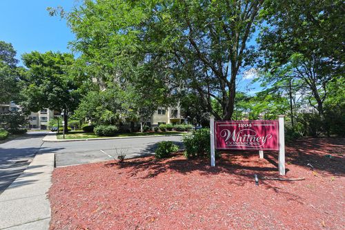 apt-416-1204 Whitney Ave, Hamden, CT, 06517-2859 | Card Image
