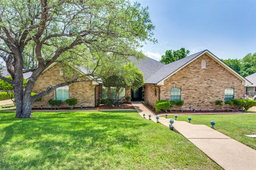 11905 Blue Creek Dr, Aledo, TX, 76008-3504 | Card Image