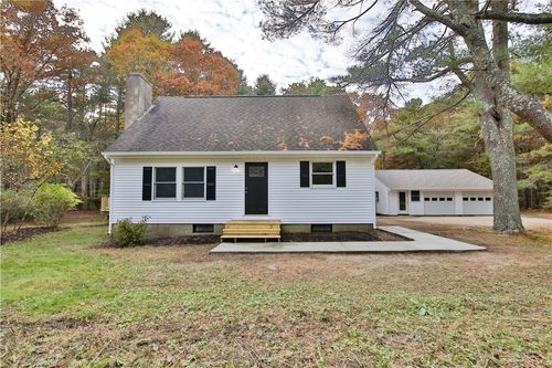 519 Switch Rd, Wood River Junction, RI, 02894-1310 | Card Image