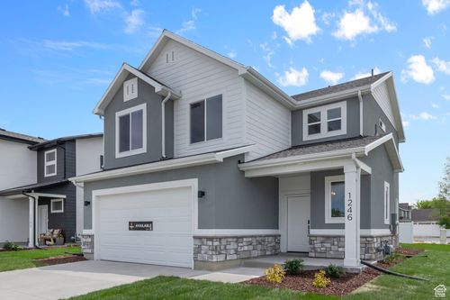 110-733 N 600 W, Tremonton, UT, 84337-4533 | Card Image