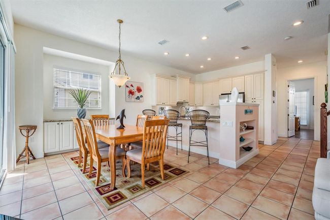 315 64 Th St, Condo with 3 bedrooms, 3 bathrooms and null parking in Holmes Beach FL | Image 15