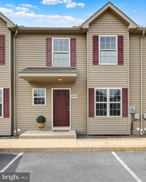 526 Arietta Ct, READING, PA, 19605-2518 | Card Image
