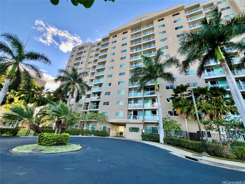 apt-201-94-302 Paiwa St, Waipahu, HI, 96797-3666 | Card Image