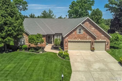 233 Fox Haven Dr, O Fallon, MO, 63368-6584 | Card Image