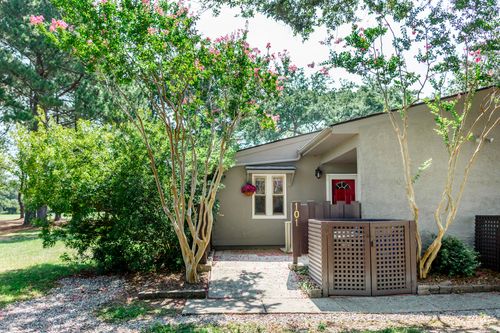 101 Ventura Pl, Mount Pleasant, SC, 29464-9537 | Card Image