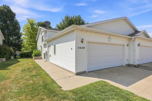 2634 35th Avenue S, Fargo, ND, 58104 | Card Image