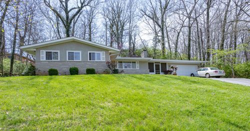 70 Riverside Dr, Galloway, OH, 43119-9627 | Card Image