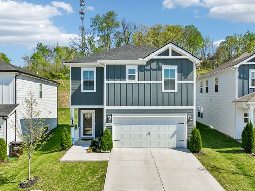 4961 Leesa Ann Ln, Hermitage, TN, 37076-2486 | Card Image