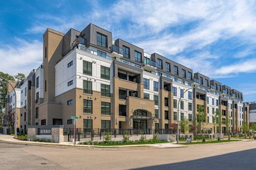 {{alt}} | Card Image