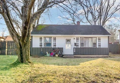 106 Ruby Ct, Michigan City, IN, 46360-6054 | Card Image