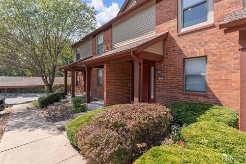 c-865 Forest Trace Dr, Chesterfield, MO, 63017-1745 | Card Image
