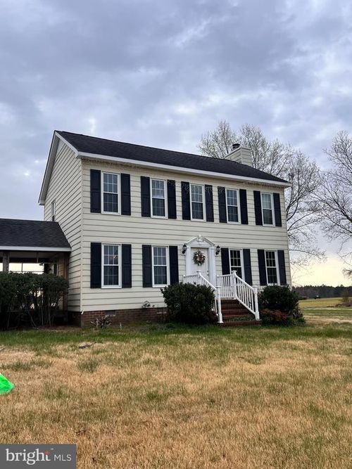 204 Beulah Ln, WARSAW, VA, 22572-4318 | Card Image