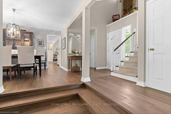 8 Forest Dr, House other with 3 bedrooms, 3 bathrooms and 6 parking in Kingston ON | Image 6