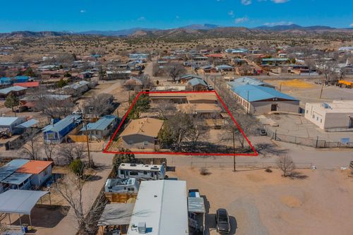 720 School St, Espanola, NM, 87532-9401 | Card Image