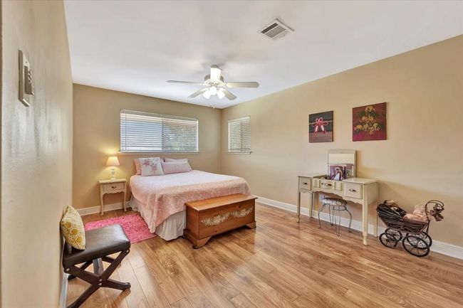This is another secondary bedroom. Big and lots of closet space. | Image 37
