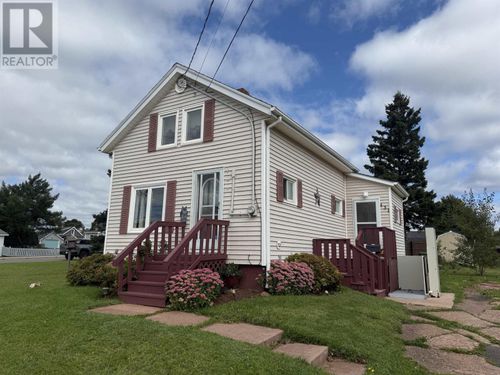 431 North Market Street, Summerside, PE, C1N1L9 | Card Image