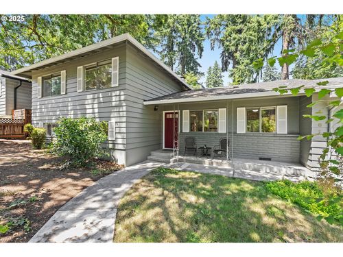 4181 Cobb Way, Lake Oswego, OR, 97035-6560 | Card Image