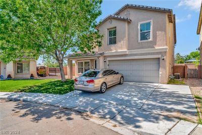 7805 Bear Tooth Cave Court, House other with 4 bedrooms, 3 bathrooms and null parking in Las Vegas NV | Image 3