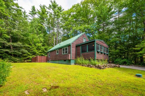 13 Twin Oaks Rd, Bradford, NH, 03221-6519 | Card Image