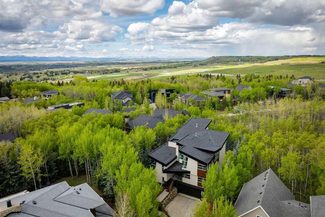 25 Posthill Drive Sw, House other with 4 bedrooms, 4 bathrooms and 8 parking in Calgary AB | Image 47