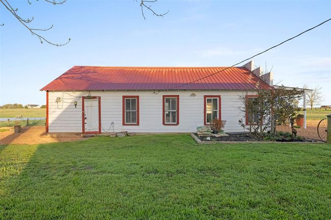 1731 Spur 458, House other with 6 bedrooms, 4 bathrooms and null parking in Carmine TX | Image 37