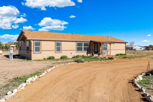 2725 N Shawnee Trl, Chino Valley, AZ, 86323-4675 | Card Image