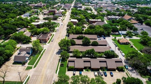 e-376 W Main St, Lewisville, TX, 75057-3872 | Card Image