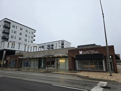 669-685 Graceland Ave, Des Plaines, IL, 60016-4518 | Card Image